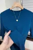 Nova Camiseta de Meia Manga Estilo Comuter Outono 2026 para Mulheres, Cor Sólida Simples Gola Redonda Slim Fit Camisa Base Top