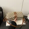 Bolsa de mão estampada simples e retrô, uma bolsa de ombro estilosa e casual para mulheres, uma bolsa transversal chique e uma pequena bolsa tote quadrada