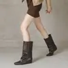 Botas femininas de moda retrô com bico quadrado, caimento solto, versáteis para outono e inverno, emagrecedoras, com 5cm de aumento interno de altura, botas curtas de cano médio