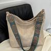 Bolsa de Grande Capacidade para Mulheres 2024 Primavera e Verão Nova Retro Alça Larga Ombro Único Transversal Bolsa Saco de Alta Qualidade para o Dia a Dia