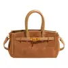 Bolsa de mão retrô fosca em platina estilo europeu e americano, casual e versátil, luxo leve, grande capacidade, bolsa de ombro feminina