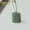 Jade Hetian Imitación de Xinjiang Material de Mongolia Exterior Cubo de Azúcar Hielo Blanco Colgante de Paz Collar de Gama Alta Colgante Colgante de Jade