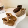 Botas de neve infantis 2025 inverno novo estilo meninos e meninas mais veludo quentes grandes sapatos de algodão crianças médias e grandes quentes botas de algodão do nordeste