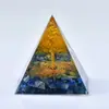 Fábrica de artesanías para decoración de escritorio de oficina en casa con grava de pirámide de cristal de resina epoxi de comercio exterior transfronterizo