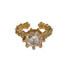 Anel Redondo com Zircônia Banhado a Ouro 14K Real Estilo Francês Levemente Luxuoso Anel para Dedo Indicador Moda Design Simples Joias Atacado