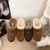 Pantuflas Birkenstock de suela gruesa estilo bosque Otoño/Invierno 2026 hebilla retro persona perezosa puntera cerrada medias pantuflas cálidas con felpa extra suave