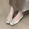 Sapatos de Commuter Quadrados com Salto Grosso Temperamento Strass para Mulheres 2025 Sapatos de Casamento Vermelhos de Alta Qualidade