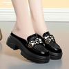 Mocassins de Couro Patente com Solado Grosso para Mulheres 2026 Novos Sapatos de Primavera e Verão para Mulheres com Laço e Superfície de Malha Vazada