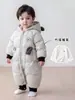Roupas de inverno para bebê menino, tamanho pequeno, design de desenho animado com orelhinhas 3D, 90% de penugem de pato branco, macacão inteiro