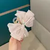 Novo Grampo de Cabelo de Chiffon com Laço Estilo Chinês, com um Temperamento de Alto Padrão e Requintado, Presilha de Cabelo com Pérolas e Strass para a Parte de Trás da Cabeça
