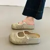 Mules Estilosas de Couro Macio com Solado Grosso Estilo Birkenstock para Mulheres, Novo Modelo Verão 2026, Sandálias Mary Jane de Calçar