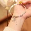 Pulsera Plateada para Mujer de TikTok Live con Diseño de Borla de Nube Auspiciosa