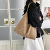 Bolso de Axila de Gamuza de Gran Capacidad para Mujer, Bolso de Hombro Texturizado Casual Ligero, Bolso Tote Retro Casual Mate para Viajero