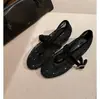 Versión de Piel de Oveja del Mismo Estilo, Sandalias Mary Jane de Tirante Único con Calados de Pedrería y Red para Mujer, Nuevas para Primavera/Verano 2026