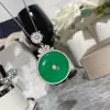 Palácio Versa Pedra da Lua Branca Vintage Colar Feijão Verde Calabash Banhado a Ouro Feminino Pingente Exquisito Versátil Corrente para Clavícula