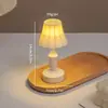 Lámpara de Mesa Pequeña Creativa Retro Luz de Noche de Mesita de Noche de Dormitorio Lámpara de Mesa Pequeña de Escritorio Luz Ambiental Decorativa Regalo de Cumpleaños