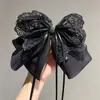 Grampo de Cabelo com Laço Francês e Garras Temperamental Suave Renda Bege Estiloso para Meio Rabo Acessório de Cabeça