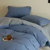 Juego simple de cuatro piezas de algodón gofrado de los años 60, funda de edredón de algodón puro, sábana, sábana ajustable, juego de ropa de cama de tres piezas para dormitorio de estudiante