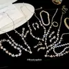 Pendientes de Botón Geométricos con Pedrería Súper Brillantes Anillo Pulsera Collar Cadena para Clavícula de Lujo Ligero Set de Joyería Exquisito y Súper Hermoso