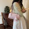 Bolso Grande de Mujer 2026 Nuevo Vintage Nicho Casual Bolso de Hombro con un Toque de Alta Gama para el Trabajo y los Viajes Cotidianos Bolso Almohada