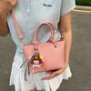 Bolsa Tote Transversal de Ombro Único Versátil e Moderna para Mulheres 2025 Bolsa Transversal Simples Bolsa de Mão Popular e Fashion