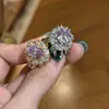Lámpara de Vidrio Anillo de Diamantes Morados Brillantes Elegantes para Mujer, Fiesta Nocturna Estilo de Lujo Ligero Tipo Hada Modelo Nuevo