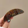 Color café con leche clip de pico de pato floral pasador grande para recogido en la nuca, accesorio de pelo de felpa nuevo de otoño e invierno 2026 para mujer