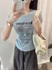 Kekezoon Camiseta Feminina com Estampa de Letras Estrela de Cinco Pontas Gola Redonda Manga Curta Moda Slim Fit Top com Ombro Direito 7667