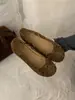 First Encounter Season Sapatilhas estilo francês de camurça com laço de bolinhas para mulheres, novos sapatos Mary Jane versáteis de bico redondo 2026