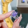Corte Cielo Estrellado Púrpura Litio Fluorescente Cambio de Color Temperamento Elegante Anillo Abierto Totalmente Diamantado Pendientes Colgantes para Mujer Juego de Tres Piezas