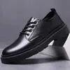 Zapatos de Cuero de Negocios para Hombre Estilo Británico de Verano Traje Formal Estudiante Aumento de Altura Casual Suela Suave Impermeable Zapatos de Punta Negra Grandes