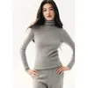 Ropa de punto de cachemira de una pieza sin costuras para otoño e invierno para mujer, ajuste ceñido y elegante suéter de cuello alto, suéter liso para usar debajo