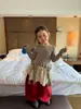 Otoño 2026 Ropa Nueva para Niños Estilo Coreano Ropa para Niños Niñas Floral Dobladillo Irregular Capa Base Manga Larga Capa Base