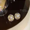 Pendientes de Perla Elegantes de Gama Alta Transmitidos en Vivo por TikTok para Mujer, Pendientes de Nuevo Estilo 2025, Accesorios Versátiles y Dulces para Socialités