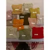 Cacahuete principios de otoño estilo coreano autoadherente corte relajado versátil adelgazante suave cuello redondo manga larga camiseta 11513