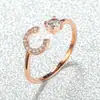 Anillo con Letra de Oro Rosa Nuevo de Amazon Transfronterizo Anillo Abierto con Diamante Blanco Joyería de Mano Anillo Único Personalizado Venta al por Mayor