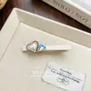 Pinza para el Cabello de Acetato con Pedrería en Forma de Corazón de Gama Alta, Pinza de Flequillo Texturizada y de Moda, Pinza Lateral, Accesorio Versátil para el Cabello