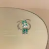 Impresionante anillo de diamantes vintage, diseño de nicho retro exquisito de lujo ligero con un toque de alta gama y artesanía intrincada