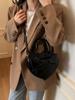 Bolso de mano rojo de Corea del Sur para mujer 2025 nueva moda dulce lazo melocotón corazón bolso bandolera versátil