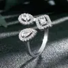 Anillo Abierto de Moda en Stock para Exportación, Anillo de Zirconita Cúbica con Forma de Lágrima Full Diamond Estilo Coreano, Electrochapado de Tres Capas