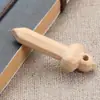 Suministro de Fábrica Accesorios para Tallado Madera de Durazno Espada Hacha Palo Pistola Accesorios para Bolígrafos Accesorios DIY para Bebés Tallado de Piezas Pequeñas
