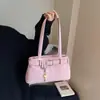 Bolso de Axila de Moda y Gama Alta para Mujer 2025 Otoño Nuevo Nicho Simple de Viaje Gran Capacidad Bolso Bandolera