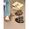 ¡Vibras de Belleza Vintage! Elegantes Zapatos Mary Jane de Gamuza con Punta y Hebilla Metálica, Tacones de Cuña con Forro de Felpa para Mujer