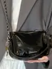 Bolso de Mujer Texturizado de Moda 2026 Primavera Nuevo Estilo Simple Moderno Brillante Elegante Bolso Cuadrado Pequeño Versión Coreana Bolso Cruzado de Nicho
