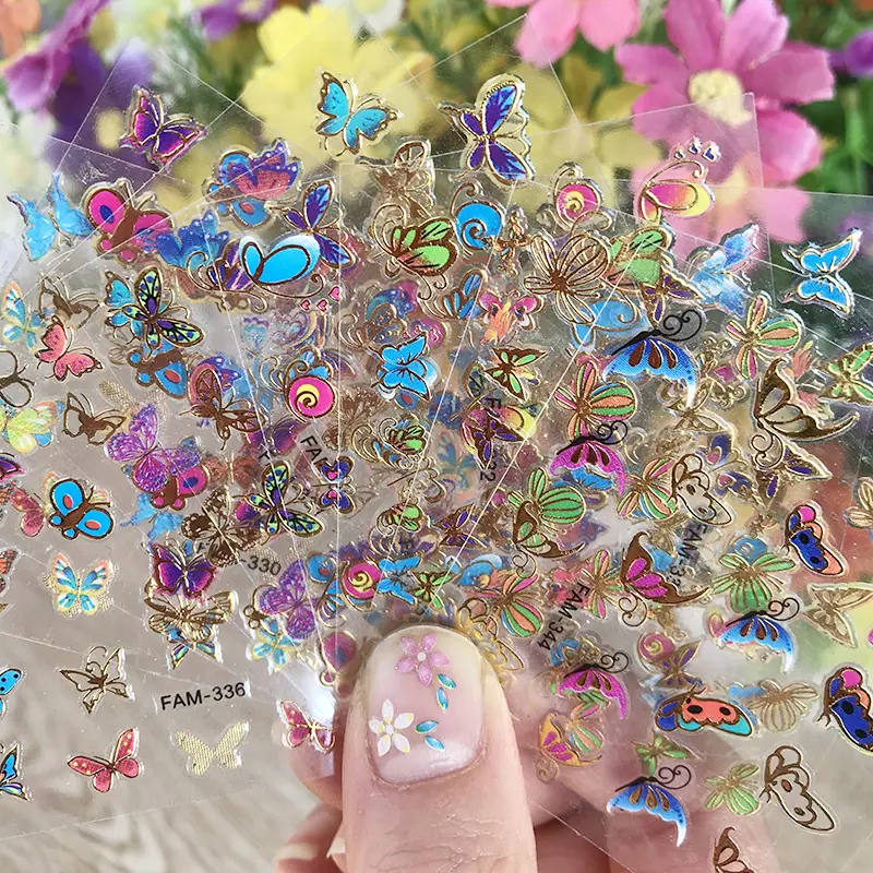蝴蝶烫金指甲贴