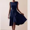 Moda Femenina Nueva Otoño 2026: Vestido Largo de Color Sólido sin Mangas Ajustado con Cuello Redondo Estilo Transfronterizo Europeo y Americano