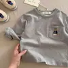 Diseño de oso bordado de dibujos animados, camiseta de manga larga para niños, color liso y patrones a rayas, hecha de algodón puro, elegante y casual, estilo japonés