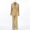 Conjunto de Pijama Fashionável para Outono e Inverno 2026 Europeu e Americano, Conjunto de Duas Peças com Jaqueta de Manga Longa e Calça Quente para Mulheres