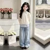 2026 Design de Moda Estilo Coreano para Meninas Moletom de Manga Longa Falso Duas Peças Calça Jeans Larga Casual Calça Longa Conjunto de Duas Peças