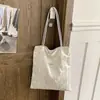 Bolso de mano de diseño exclusivo con bordado pesado, modelo nuevo 2026, gran capacidad, versátil, para el día a día, de hombro, debajo del brazo, moderno